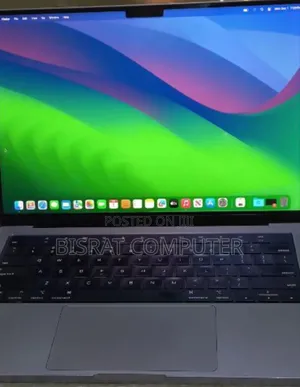 New Laptop Apple MacBook Pro M1 16GB Apple M1 Pro SSD 512GB