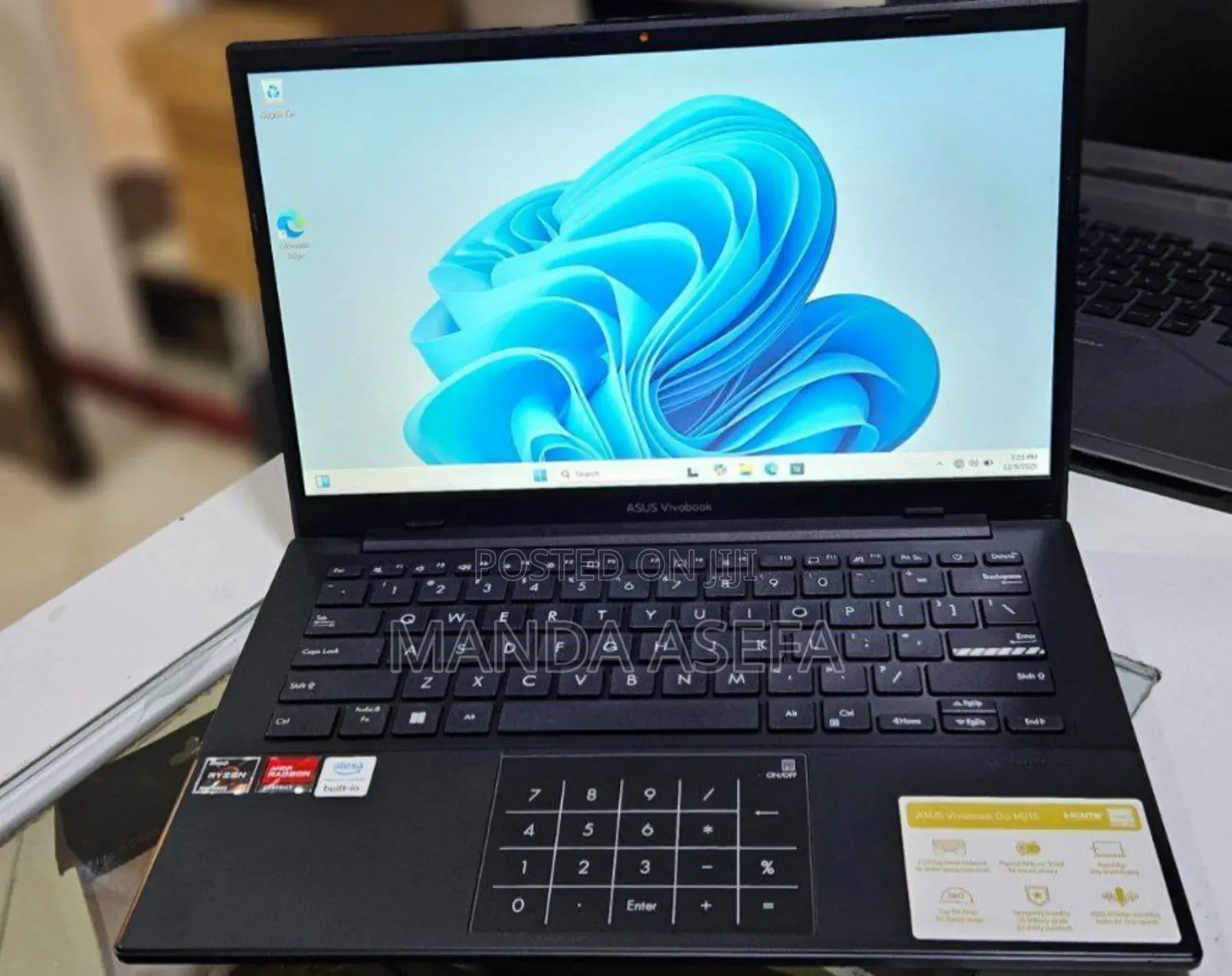 New Laptop Asus 16GB AMD Ryzen 5 SSD 512GB