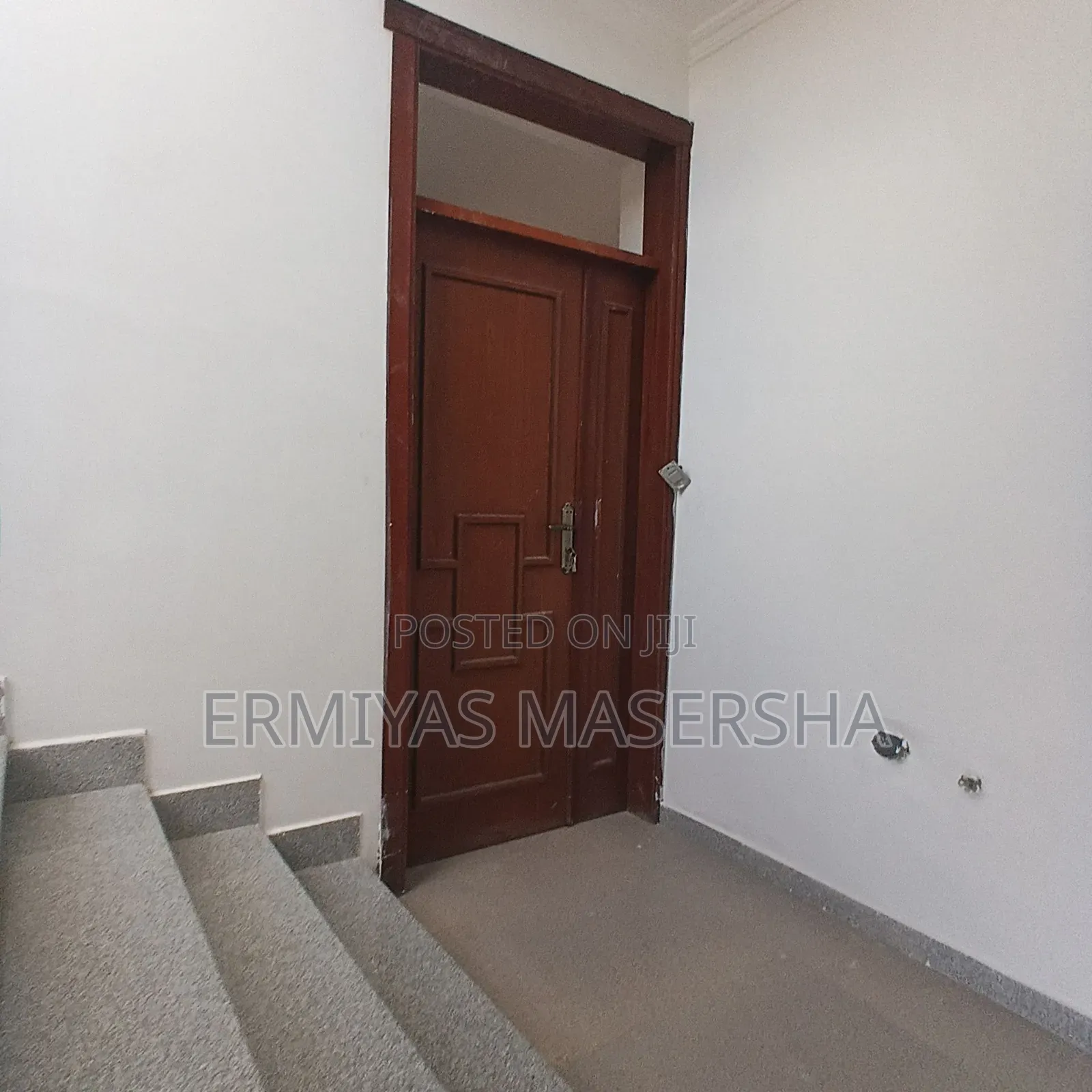 Furnished 3bdrm Apartment in Yeka for sale