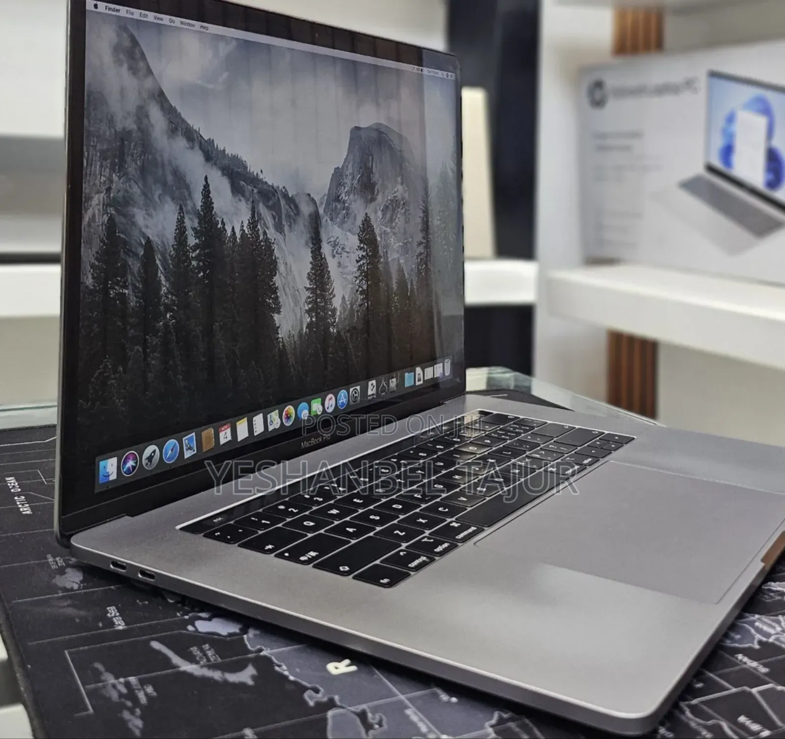 New Laptop Apple MacBook Pro 2019 16GB Intel Core I9 SSD 512GB