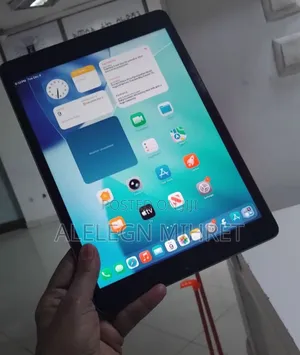 New Apple iPad 10.2 (2020) 64 GB Pink