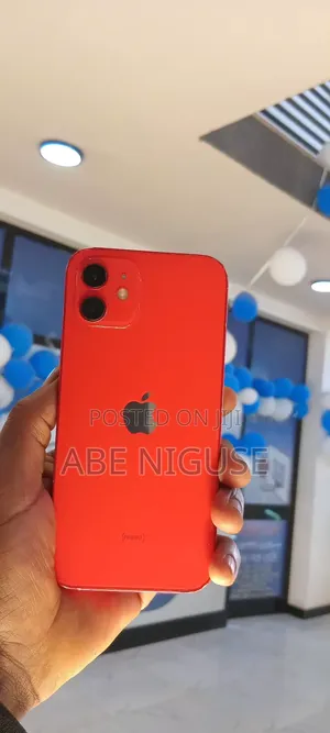 Photo - Apple iPhone 12 128 GB Orange