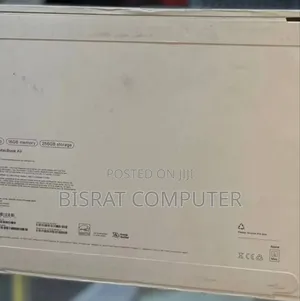 New Laptop Apple MacBook Air 2025 M4 13-Inch 16GB Apple M4 SSD 256GB