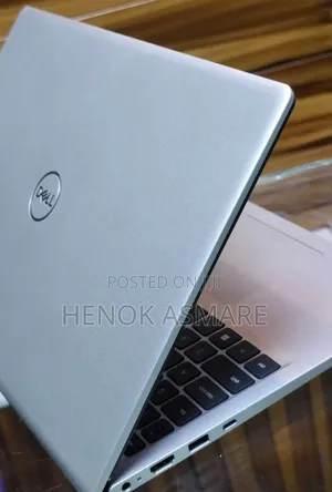 New Laptop Dell Inspiron 15 16GB Intel Core I7 SSD 512GB