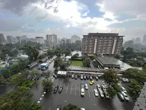 Furnished 3bdrm Apartment in Three Bedrooms, Arada for rent