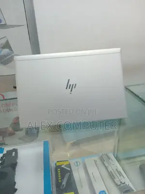 New Laptop HP EliteBook 840 G8 16GB Intel Core I7 SSD 512GB