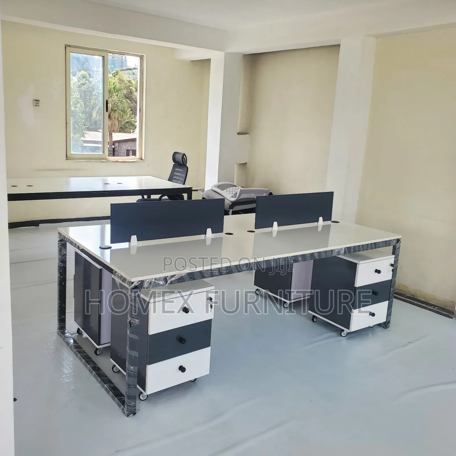 Office Furniture 4-Seater Workstation Desk – Perfect for Offices