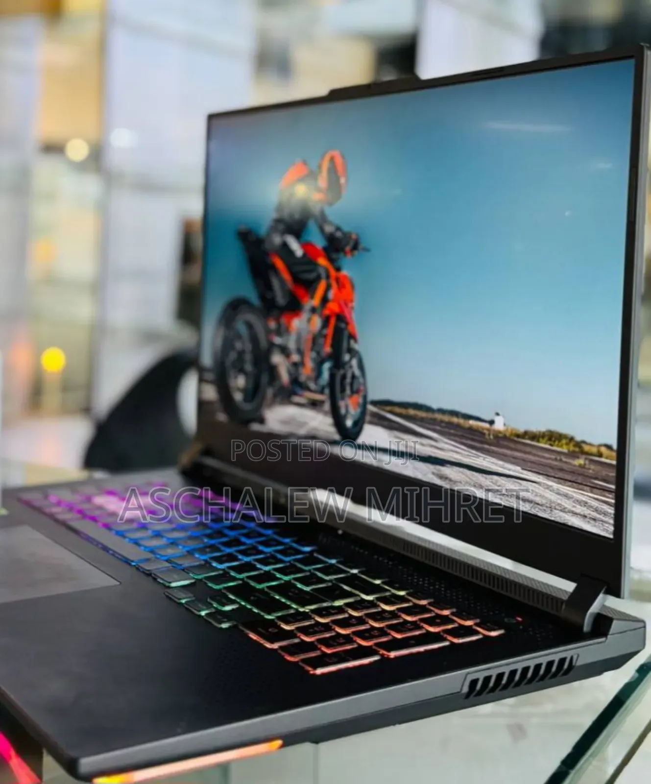 New Laptop Asus ROG Strix G17 16GB AMD Ryzen 7 SSD 1T