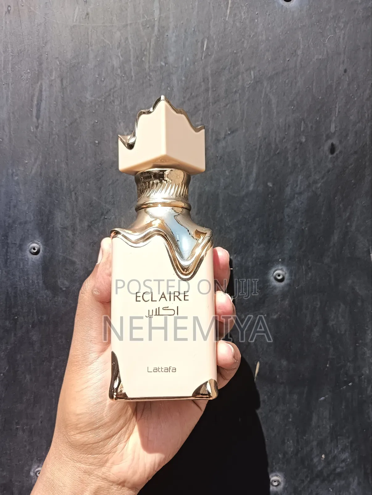 Eclaire Perfume