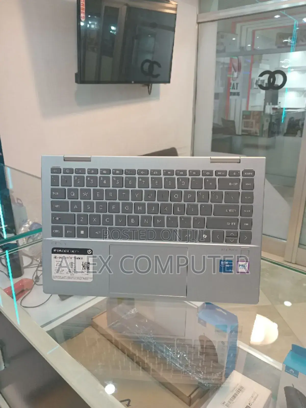 New Laptop HP Envy X360 16GB SSD 1T