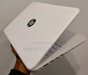 Photo - Laptop HP Probook 11 EE G1 4GB Intel Core I5 HDD 500GB