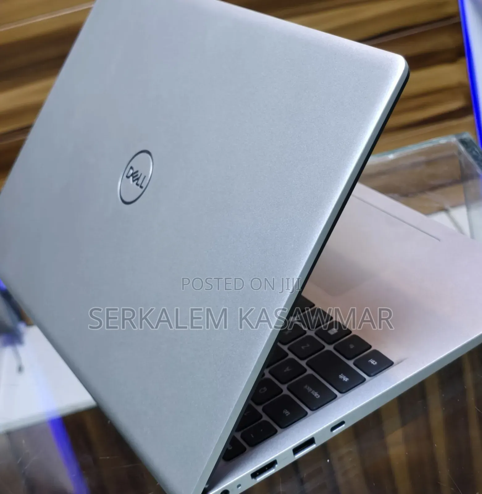 New Laptop Dell Inspiron 15 16GB Intel Core I7 SSD 512GB