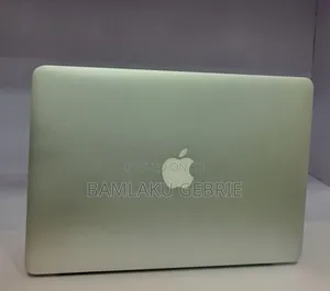 New Laptop Apple MacBook Air 2012 4GB Intel Core I5 SSD 60GB