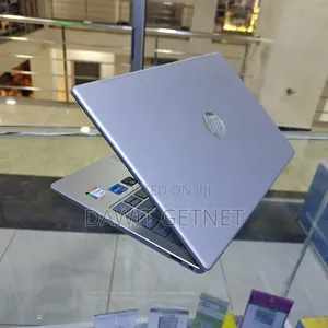 New Laptop HP Stream Notebook 16GB Intel Core I5 SSD 1T
