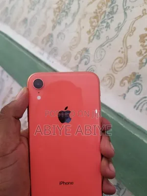 Apple iPhone XR 64 GB Pink