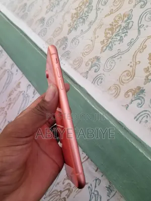 Apple iPhone XR 64 GB Pink