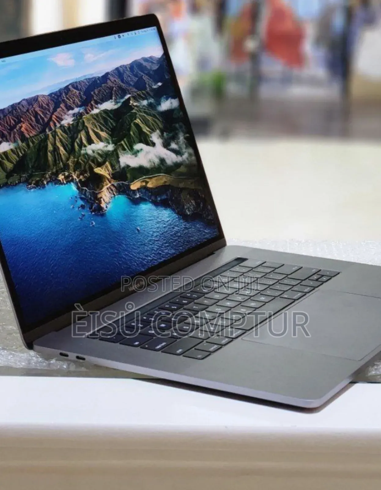 New Laptop Apple MacBook Pro 2017 16GB Intel Core I7 SSD 512GB