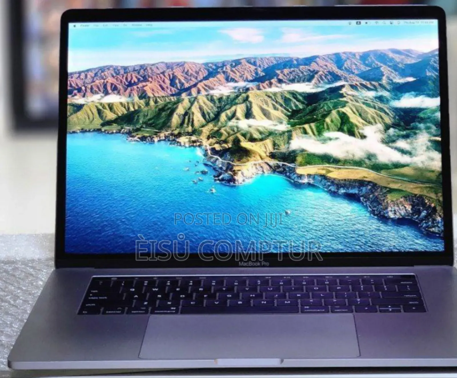 New Laptop Apple MacBook Pro 2017 16GB Intel Core I7 SSD 512GB