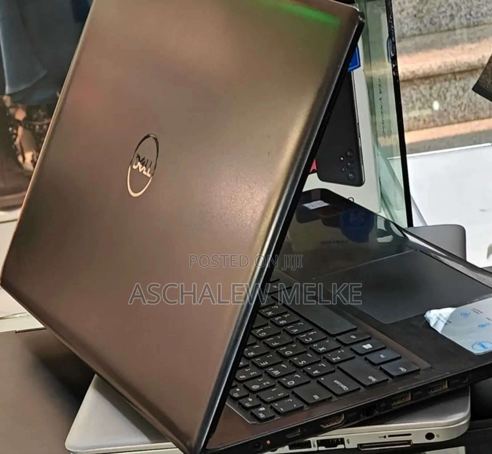 Laptop Dell Inspiron 15 8GB Intel Core I7 HDD 1T