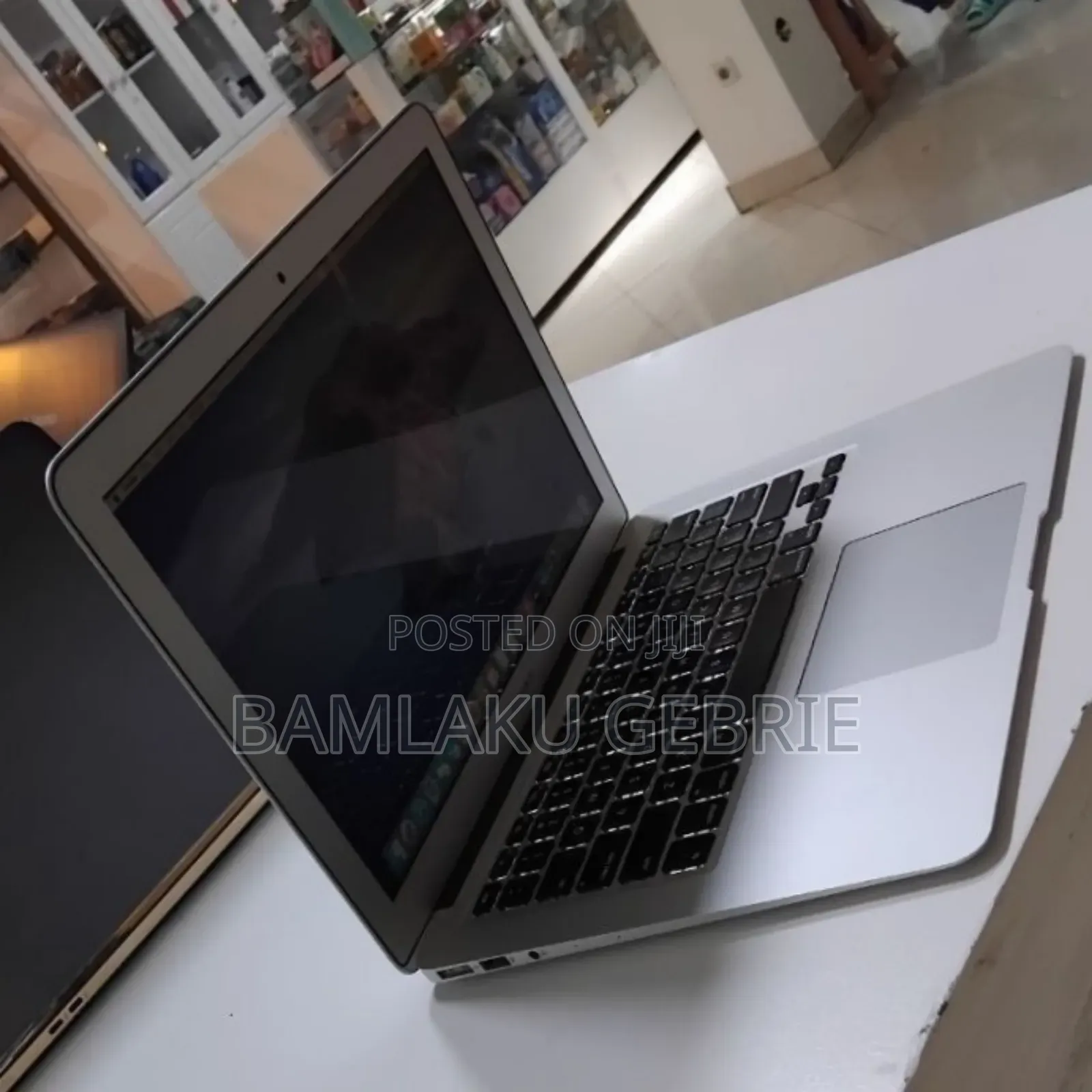 New Laptop Apple MacBook Air 2014 8GB Intel Core I5 SSD 256GB