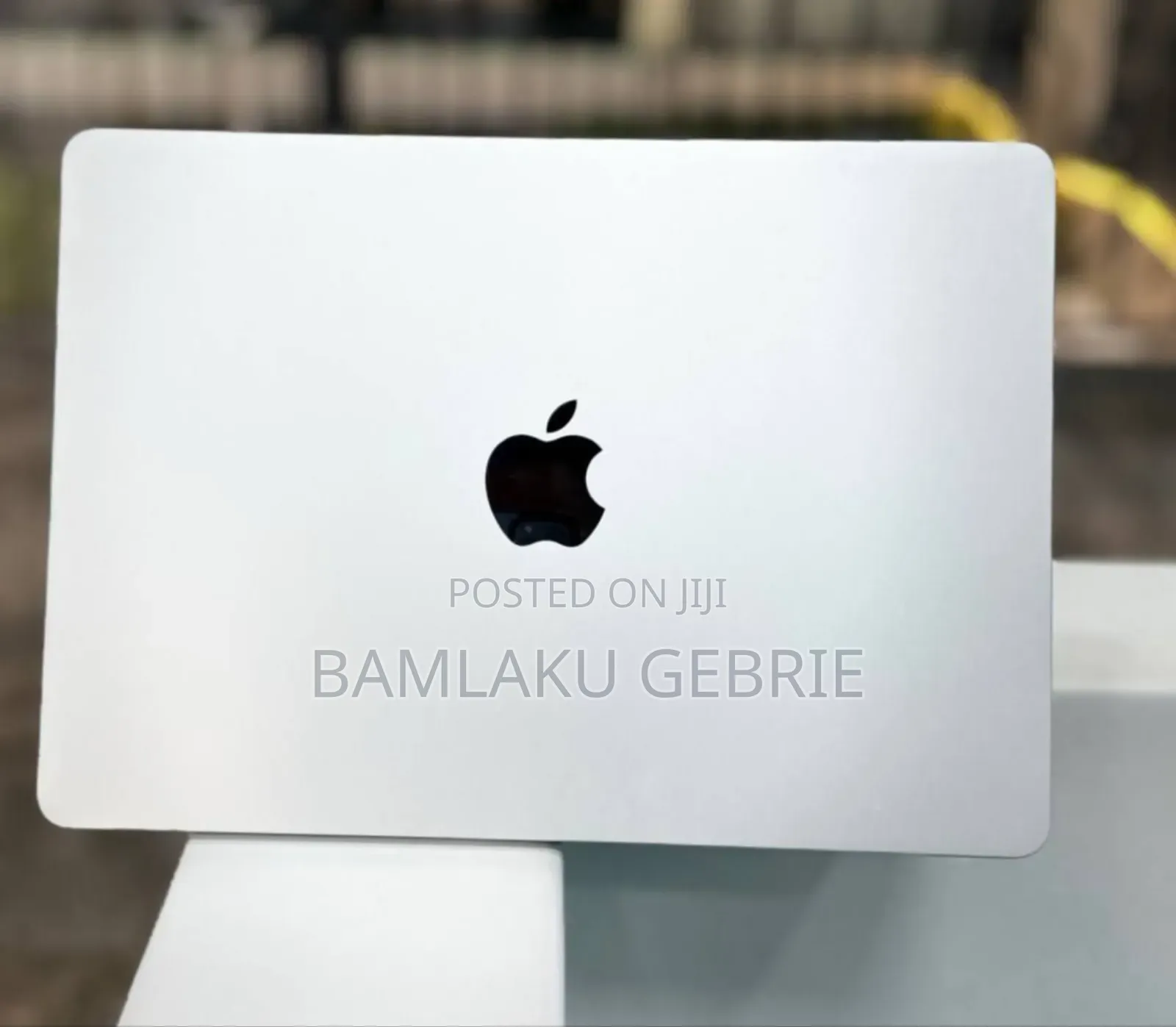New Laptop Apple MacBook Air 2023 M2 8GB Apple M2 SSD 256GB