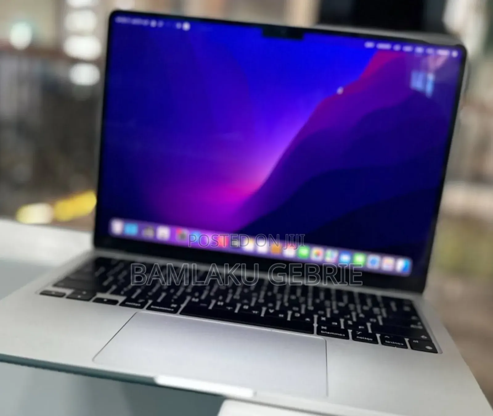 New Laptop Apple MacBook Air 2023 M2 8GB Apple M2 SSD 256GB