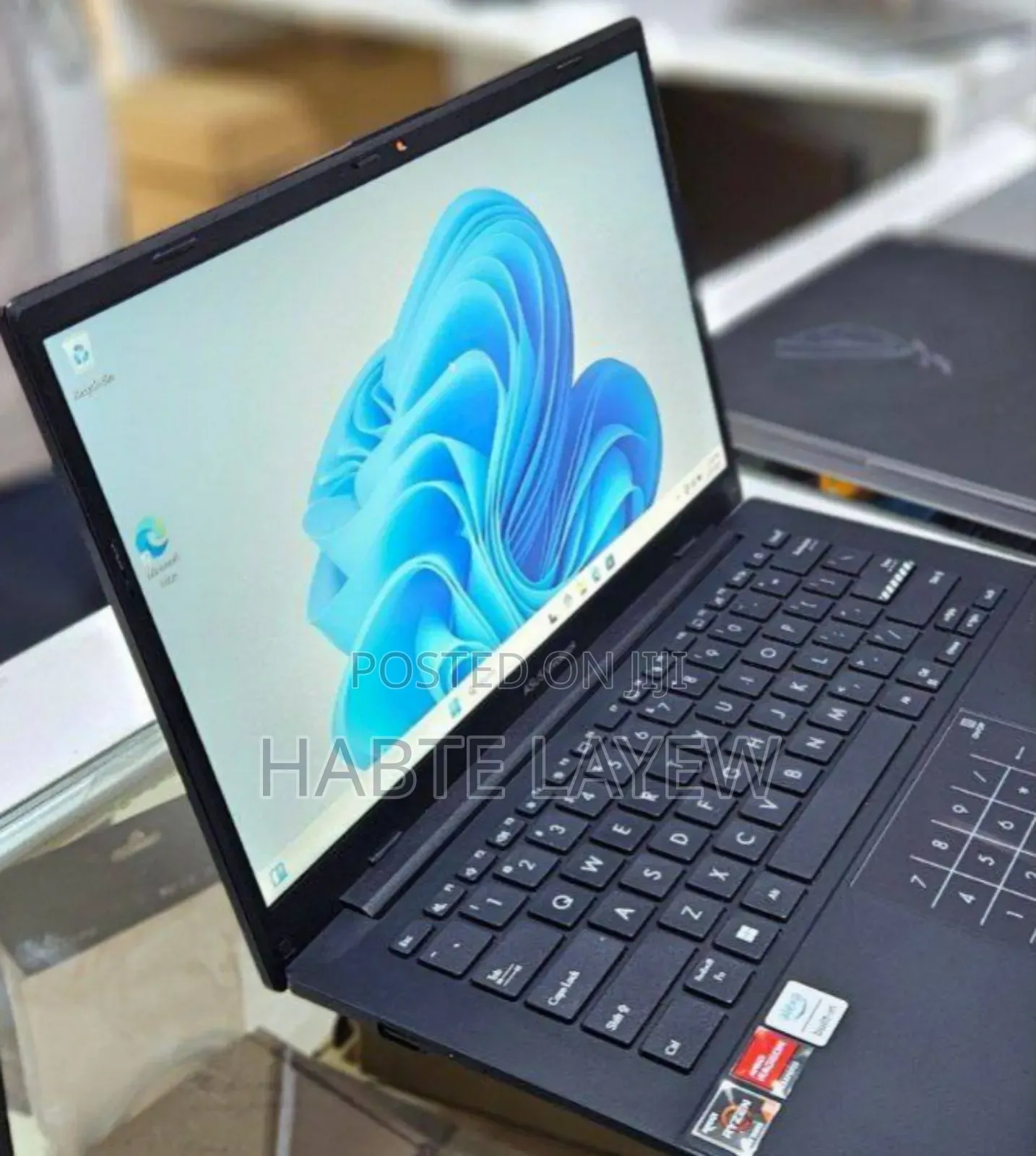 New Laptop Asus VivoBook 15 X505BA 16GB AMD Ryzen 5 SSD 512GB