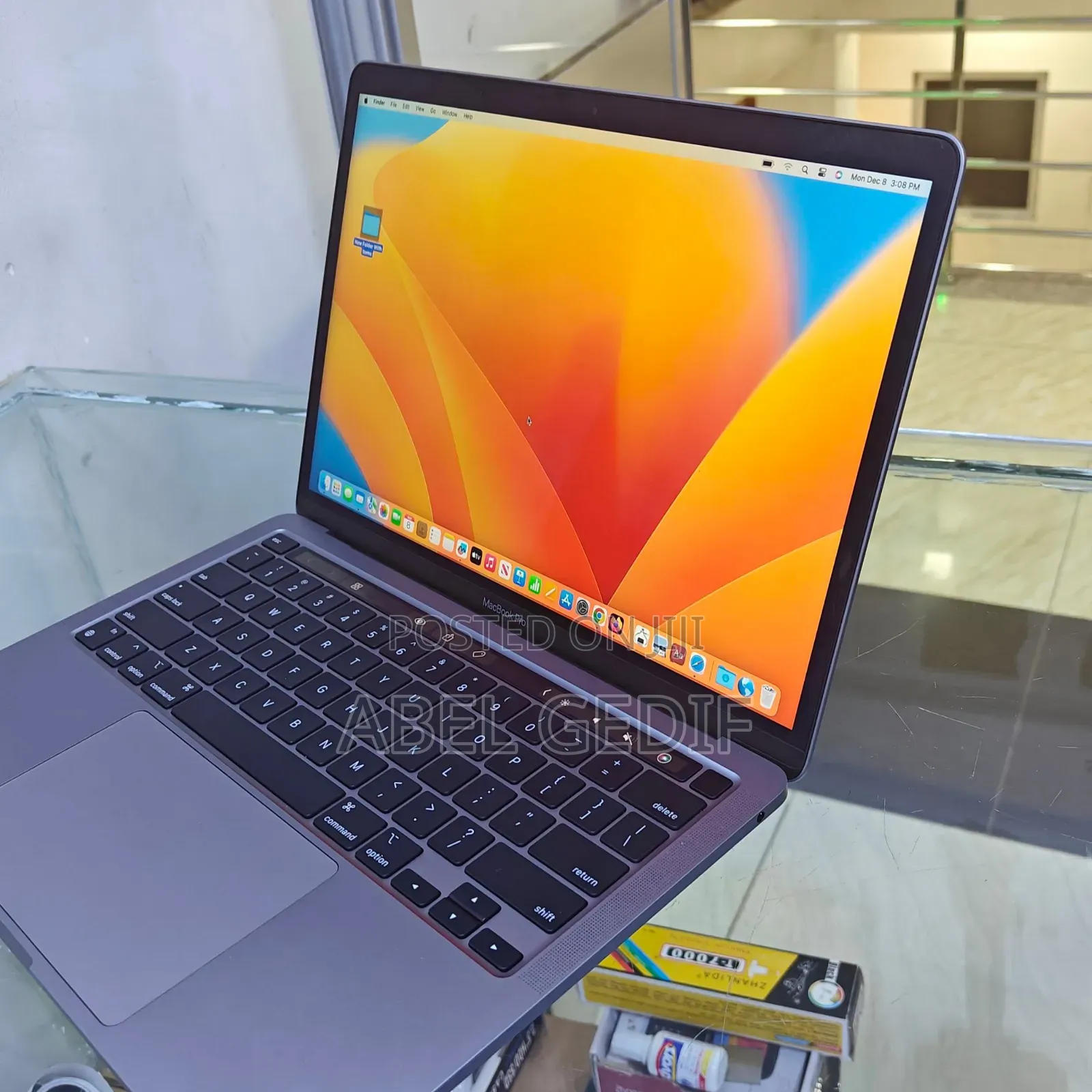 New Laptop Apple MacBook Pro 8GB Apple M2 SSD 256GB