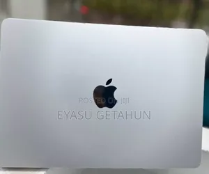 New Laptop Apple MacBook Air 2023 M2 8GB Apple M2 SSD 256GB