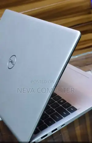 New Laptop Dell Inspiron 15 16GB Intel Core I7 SSD 512GB