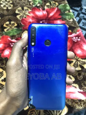 Tecno Spark 16 GB Blue