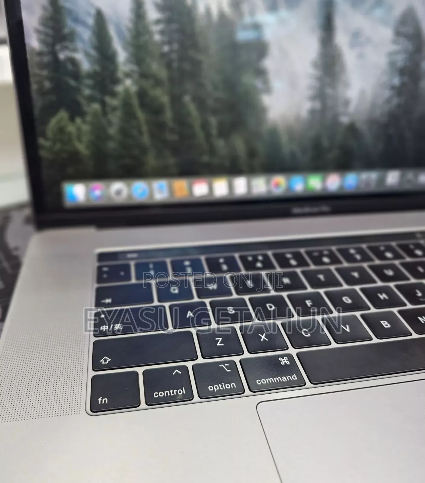 New Laptop Apple MacBook Pro 2019 16GB Intel Core I9 SSD 512GB