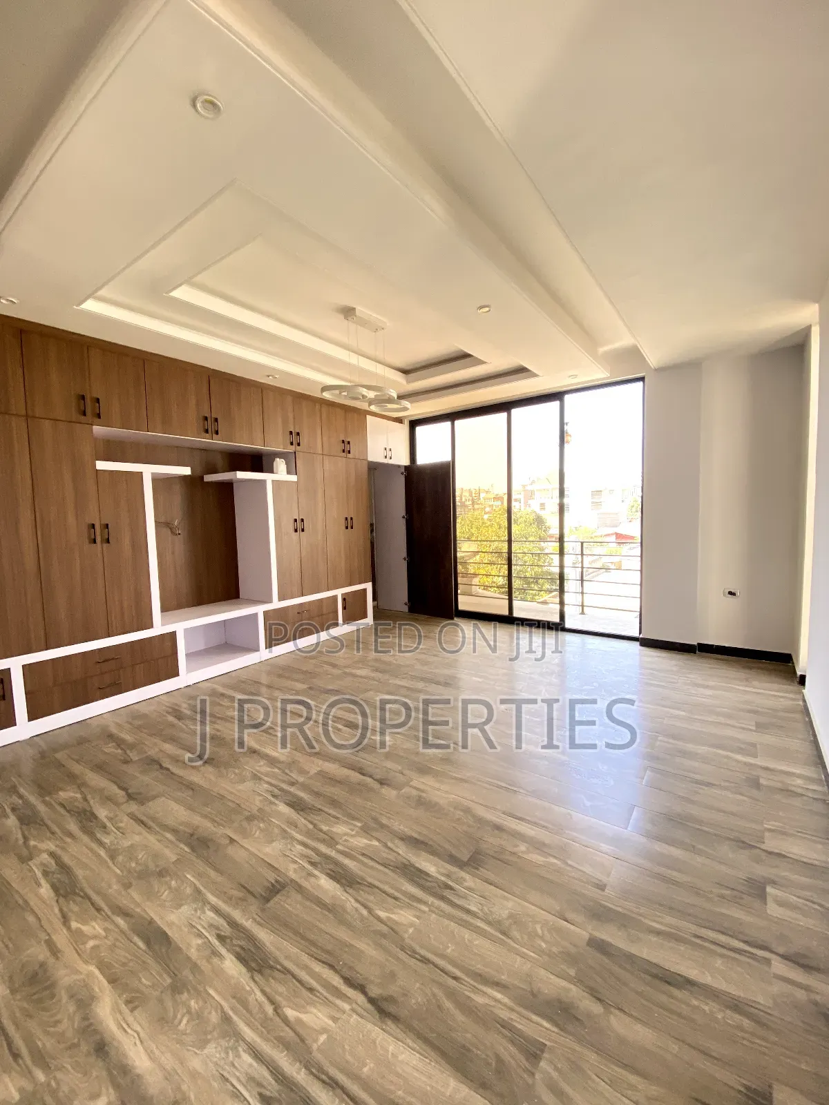 4bdrm Villa in Nifas Silk-Lafto for rent