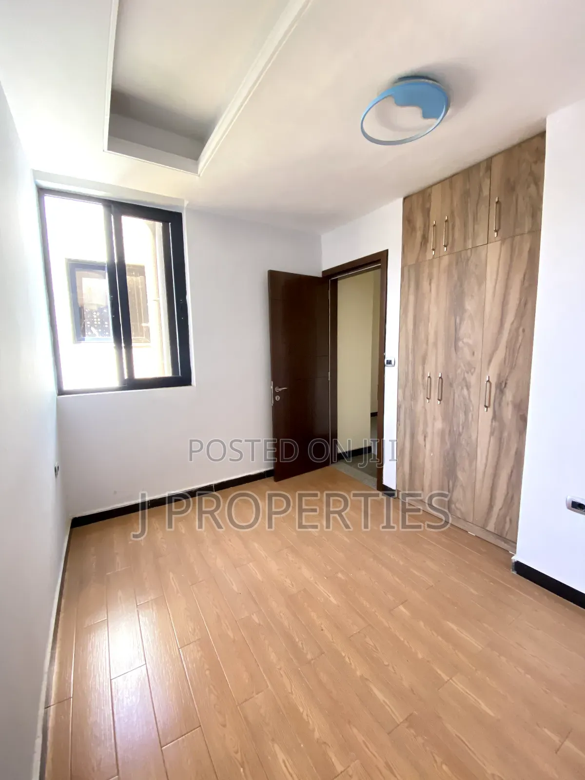 4bdrm Villa in Nifas Silk-Lafto for rent