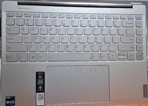 New Laptop Lenovo Yoga 9i 16GB Intel Core I7 SSD 512GB