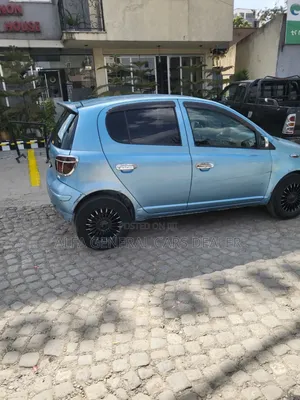 Toyota Vitz 2003 Blue