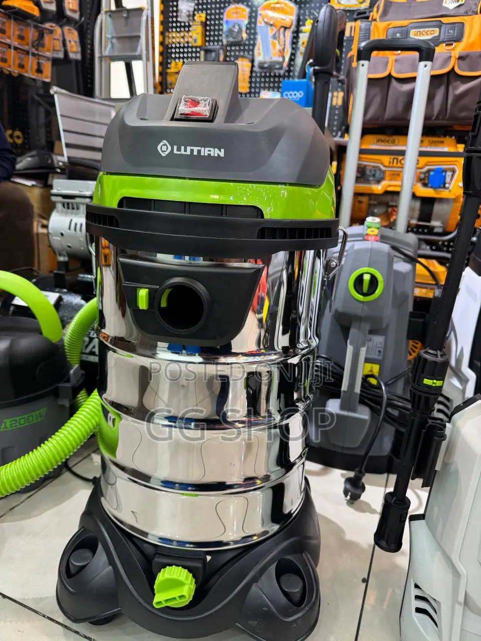Commercial Vacuum 30l