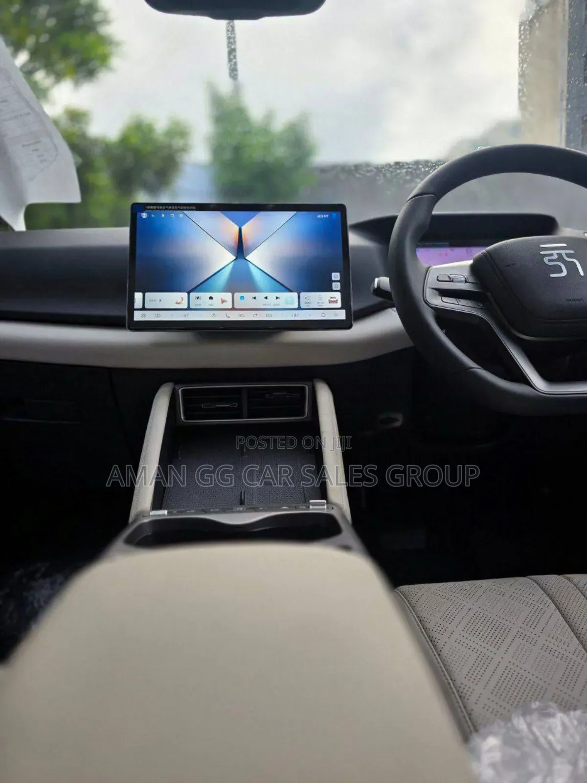 BYD Yuan Up 2025 Silver