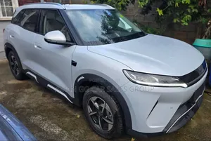 BYD Yuan Up 2025 Silver