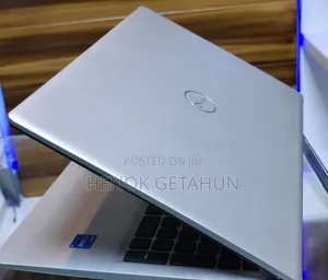 New Laptop Dell Inspiron 15 16GB Intel Core I7 SSD 512GB