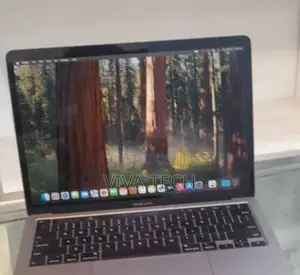 New Laptop Apple MacBook Pro 2020 8GB Intel Core I5 SSD 256GB
