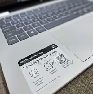 New Laptop HP OmniBook 5 14" 16GB Intel Core I7 SSD 512GB