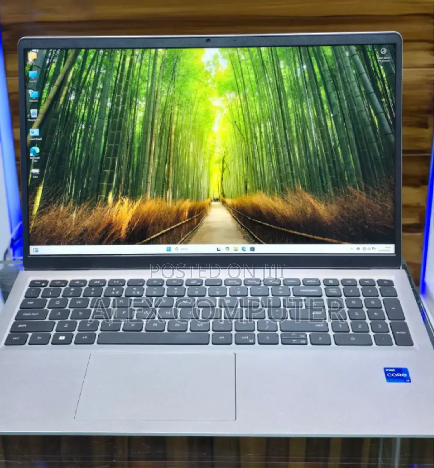 New Laptop Dell 16GB Intel Core I7 SSD 512GB