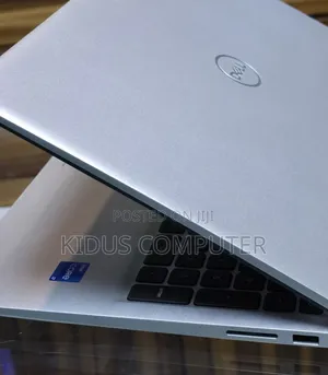 New Laptop Dell Inspiron 15 16GB Intel Core I7 SSD 512GB