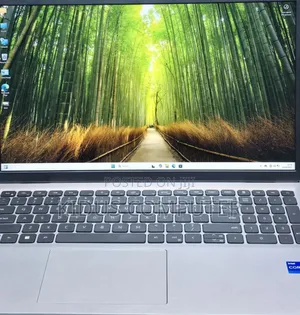 New Laptop Dell Inspiron 15 16GB Intel Core I7 SSD 512GB