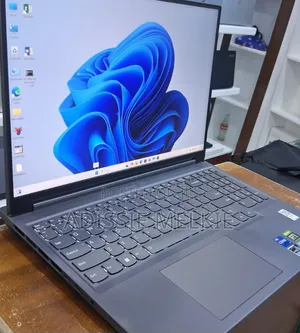 New Laptop Lenovo ThinkPad Yoga 24GB Intel Core I7 SSD 1T