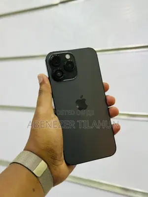 Photo - Apple iPhone 14 Pro Max 256 GB Black