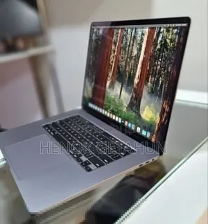 New Laptop Apple MacBook Pro 2019 16GB Intel Core I9 SSD 1T