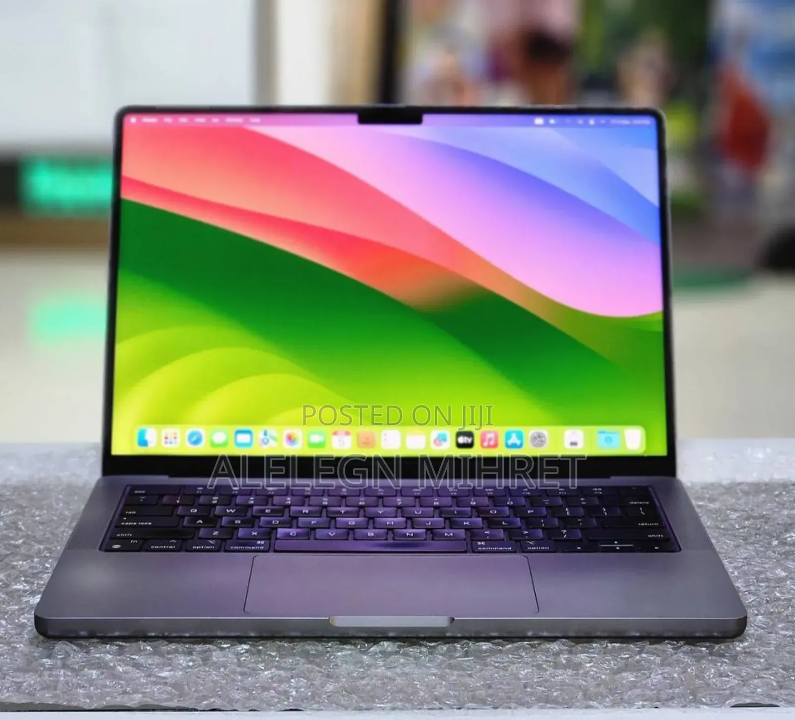 New Laptop Airis 16GB Apple M1 SSD 512GB