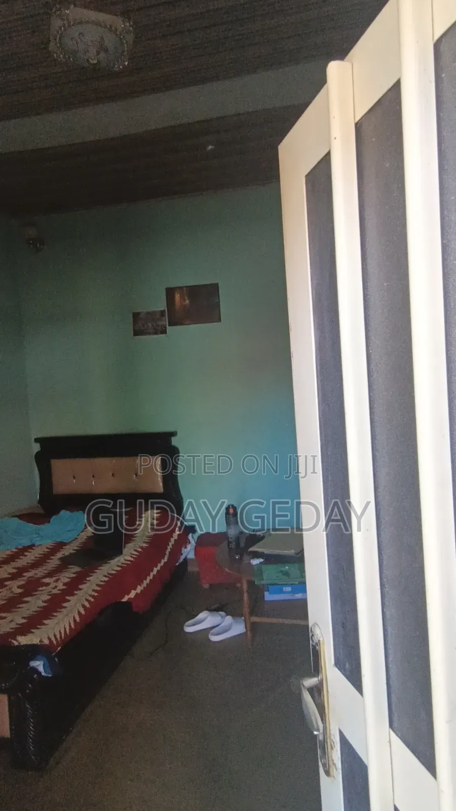 6bdrm Villa in Akaky Kaliti for sale